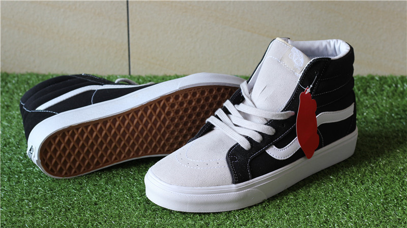 Vans Off The World Black White